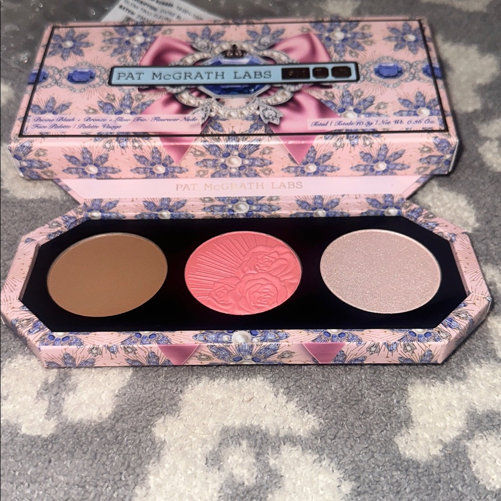 Pat McGrath Divine Blush & Bronze & Glow Trio Fleurever Nude Face Palette 🎨 New - Picture 13 of 17